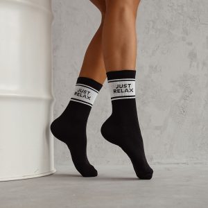 Milena: Calzini in cotone con scritta Just Relax