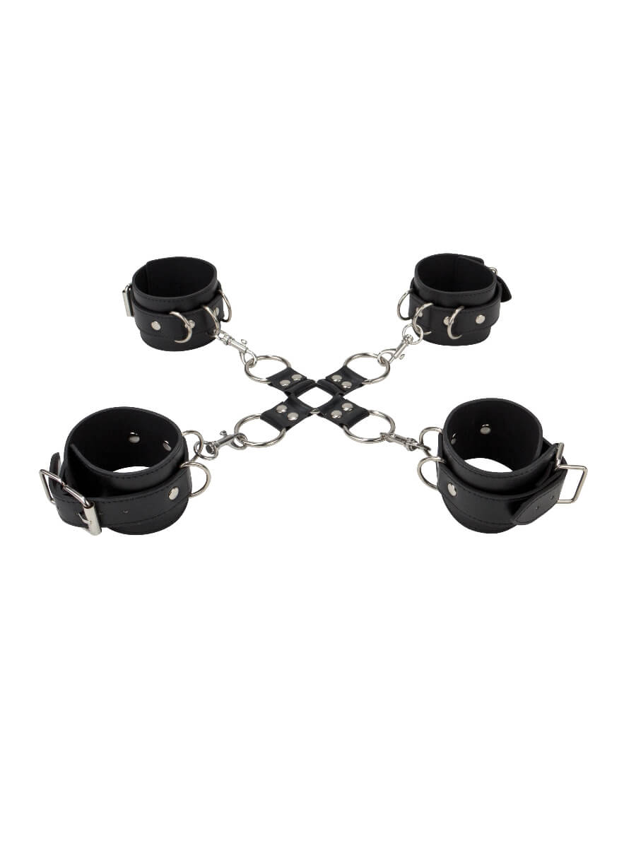 Polsini e cavigliere in ecopelle con anelli metallici - immagine 3